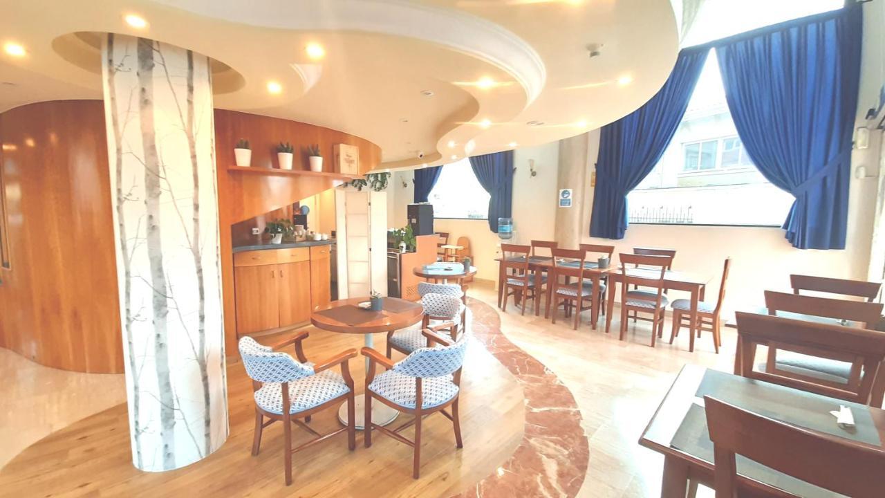 Nueva Plaza Hotel